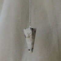 π Rainbow Moonstone Pendulum β Embrace Celestial Energy π