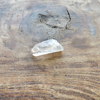 Twin Clear quartz crystal point natural