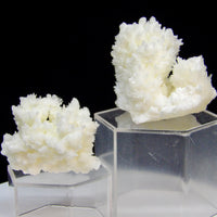 Aragonite
Locality: Buena Tierra Mine, Santa Eulalia, Chihuahua, Mexico