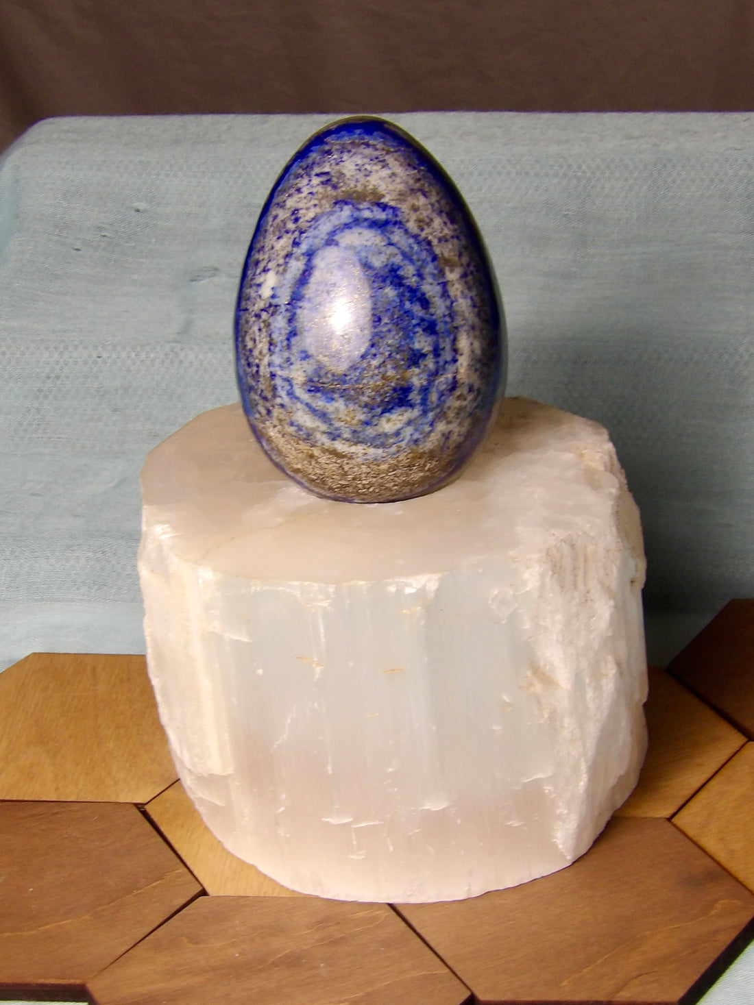 Lapis Lazuli Egg (1.5 lbs | 4” x 3”)