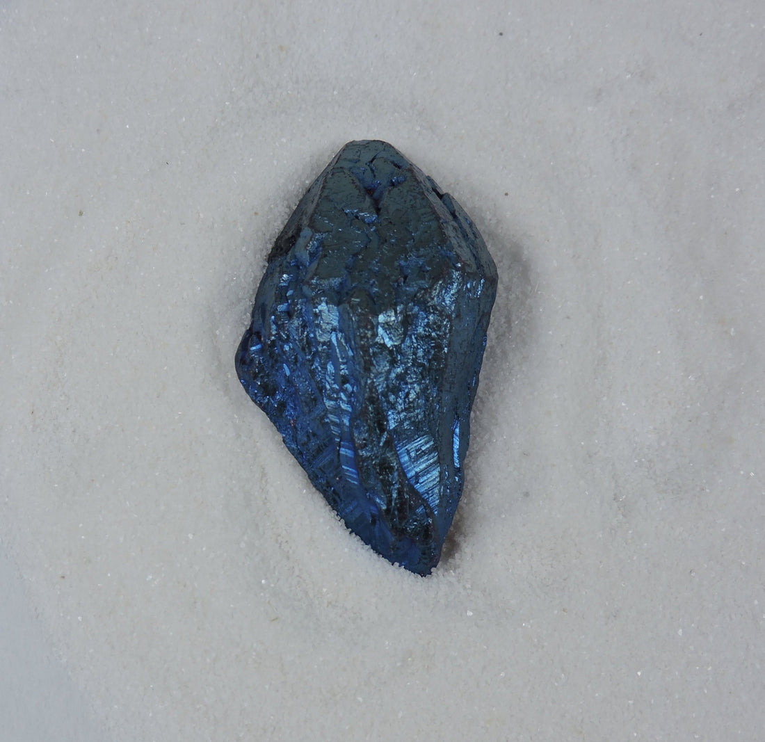 Cobalt Blue Aura Quartz - 15 g -40 g (Choose Your Crystal)