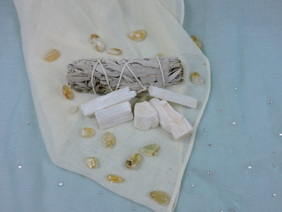 Selenite Chunks (Price Per Gram)