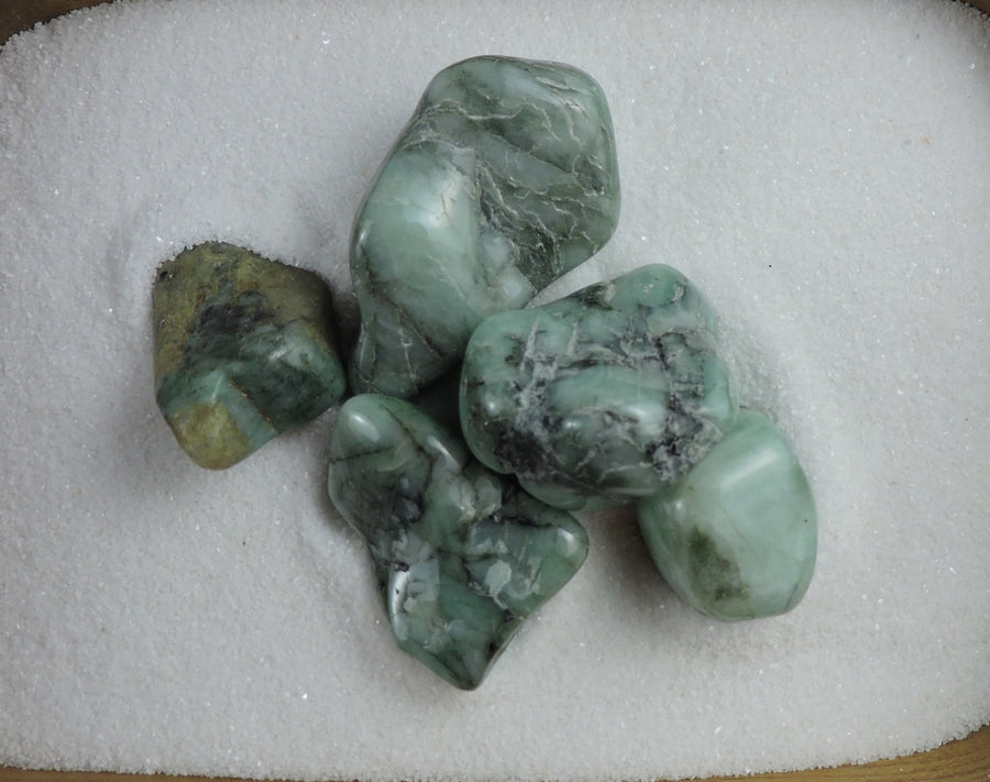 Tumbled Emerald (Price Per Piece)