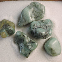 Tumbled Emerald (Price Per Piece)