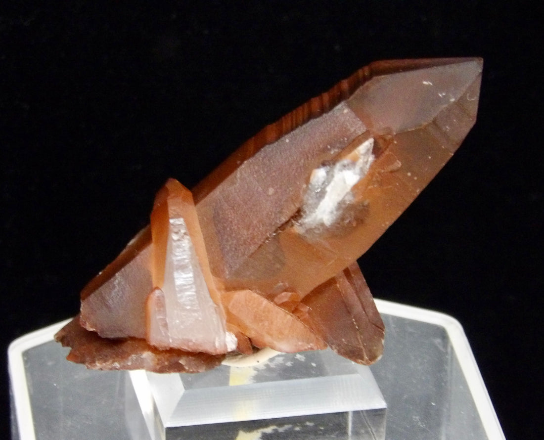 Hematite Quartz Point from Morrocco