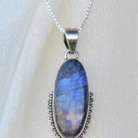 Narrow Oval Labradorite