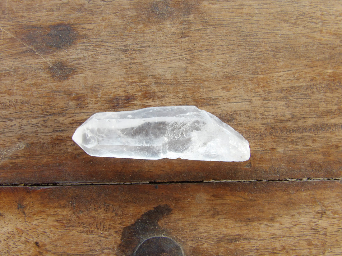Double terminated clear quartz point