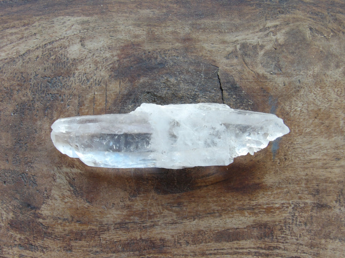 Double terminated self healed clear quartz point