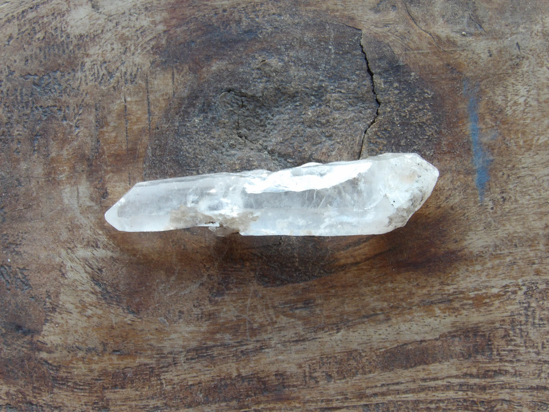 Close up on clear quartz point