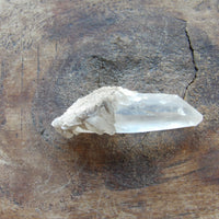 Clear quartz self healed point