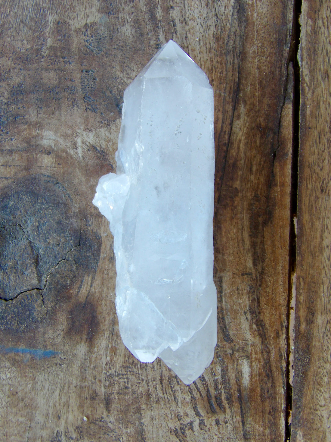 Self-Healed Crystals – Sacred Stones of Transformation ✨🌙