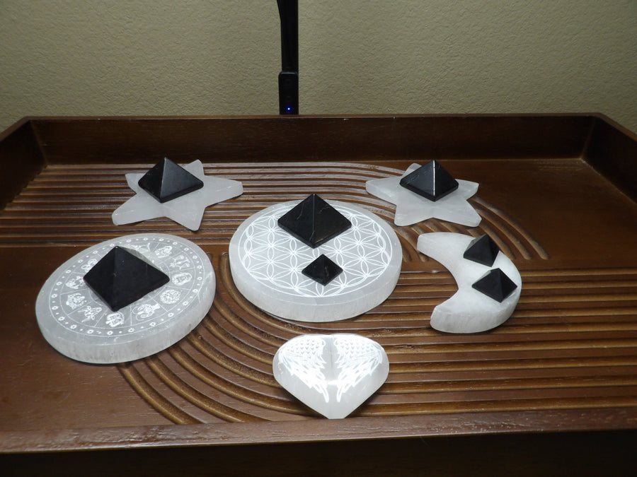 Shungite Pyramids – Small & Medium