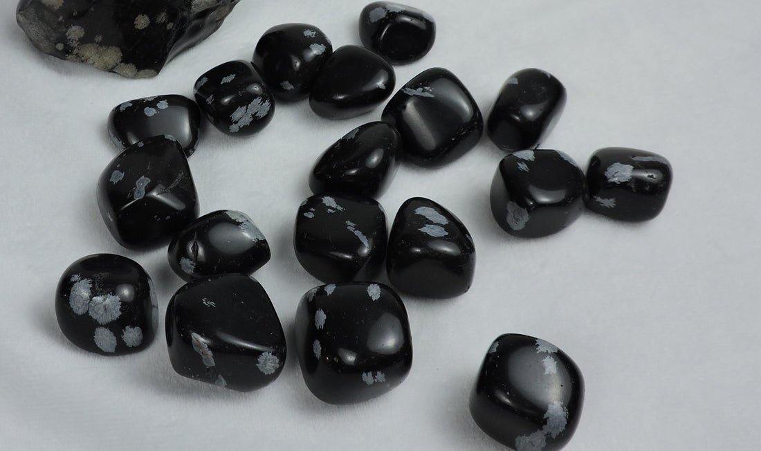 ✨ Polished Snowflake Obsidian Pocket Stones ✨